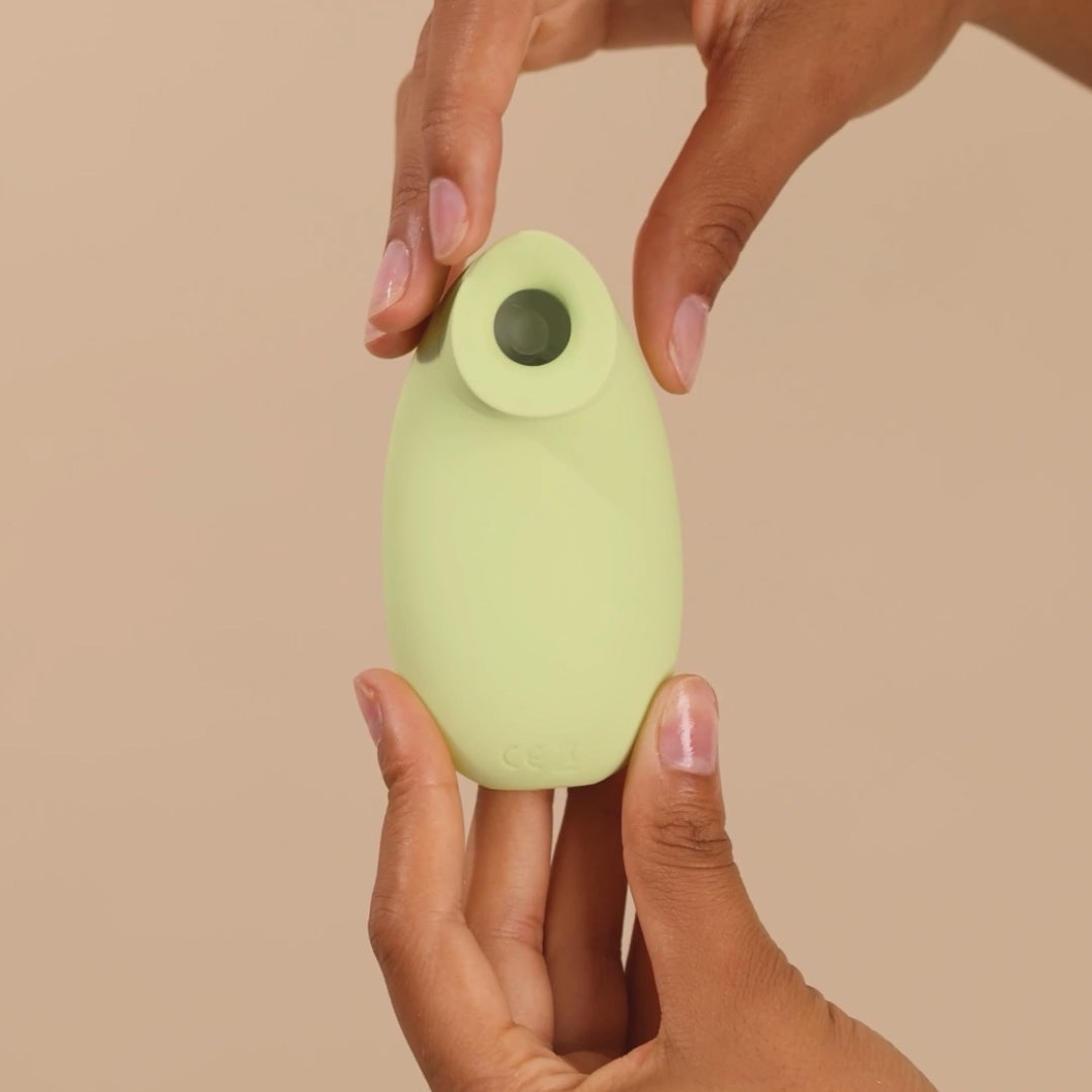 My-Lubie-stimulateur-clirotidien-bien-etre-intime-sexuale-wellness-sexualite-sensualite-sex-accessoire-pulsation-clitoris-orgasme-plaisirsexeoral-vegan-francais-naturel6